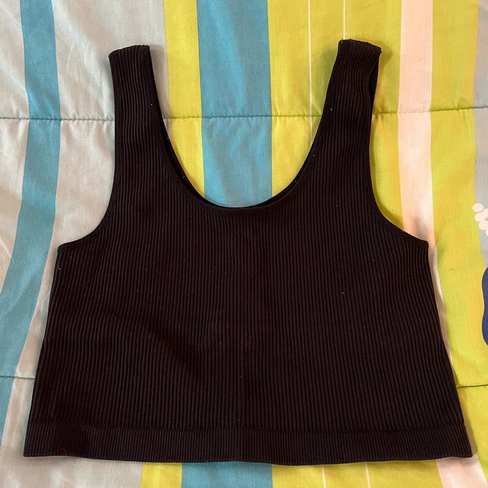 Forever 21 Black Ribbed Crop Tank Top